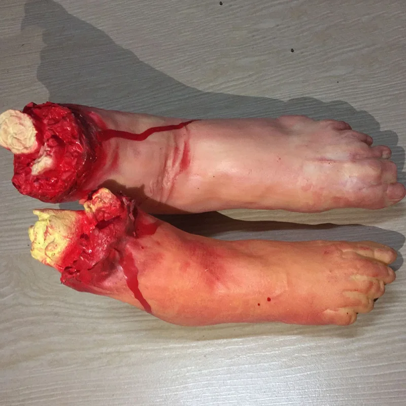 Halloween Scary Fake Hand Finger Leg Foot Horror Props Bloody Hand Haunted House Party Decoration Halloween Accessories