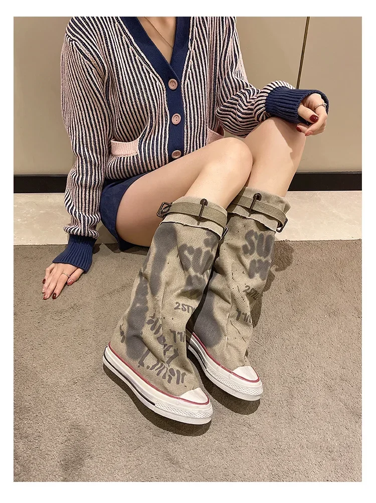 Graffiti Mid Calf Canvas Shoes 19