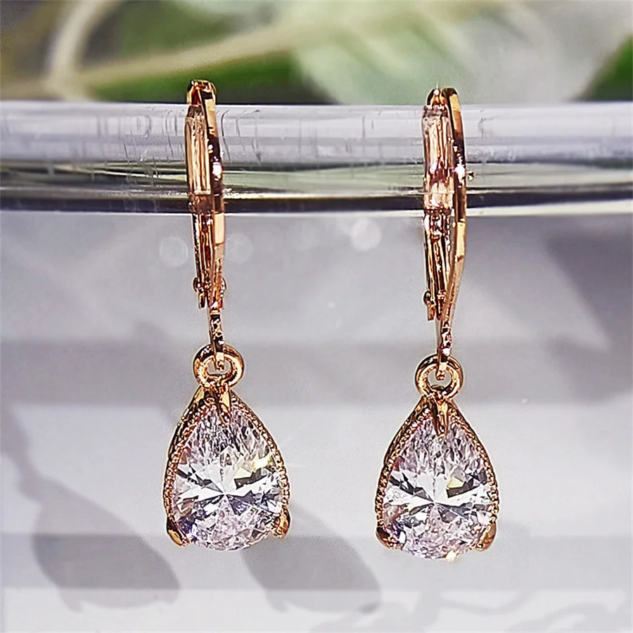 Orecchini A Goccia Fiore Con Zirconi Cubici - Placcati Oro Rosa - Eleganti E Brillanti