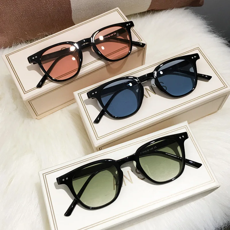 

New Small Frame Square Sunglasses Women's Brand Designer Tan Colour Sun Glasses Men's Outdoor Driving Eyewear UV400 Gafas De Sol