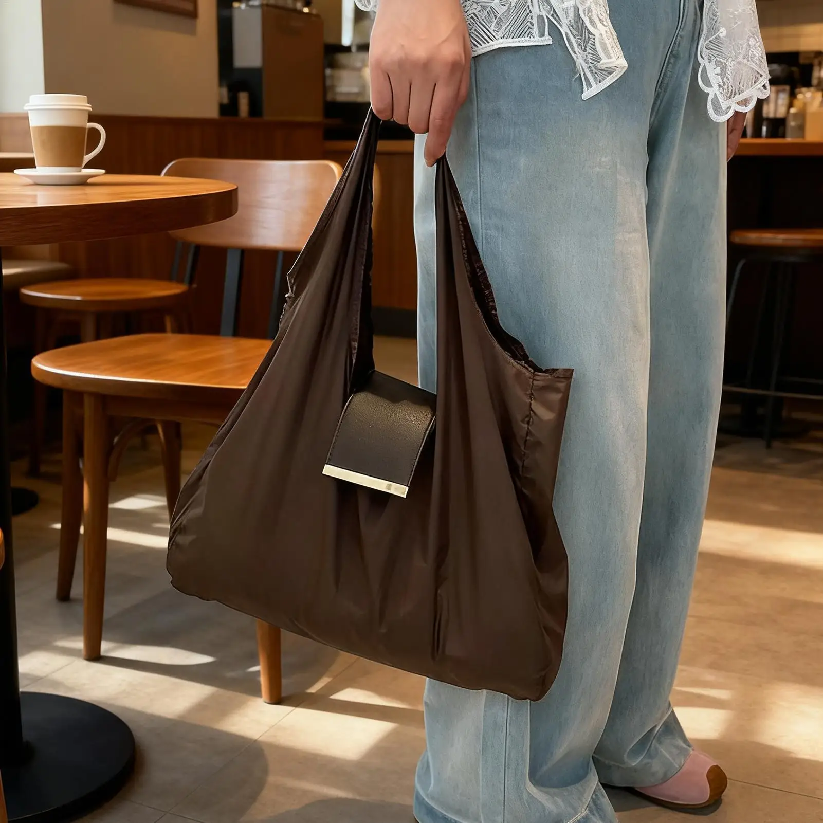 Eco-Friendly Expandable Tote Bag with Key Ring - Lightweight, Foldable, and Reusable