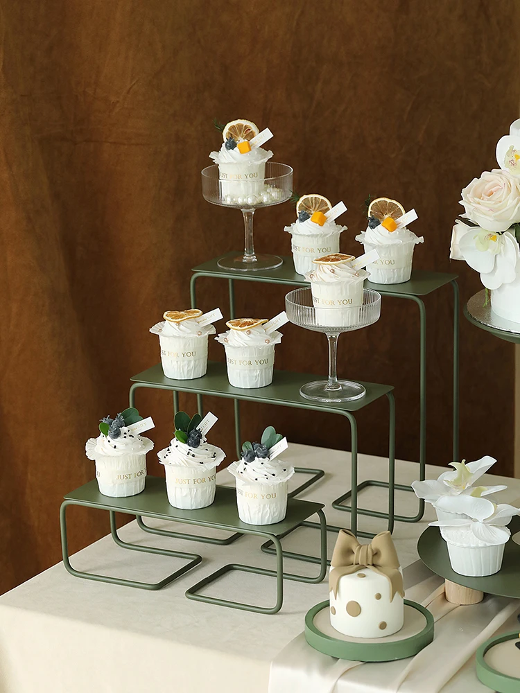 1 Piece Dark Green Cake Stand Tea Cupcake Tray Home Decoration Storage Racks Candy Bar Dessert Table Party Supplier