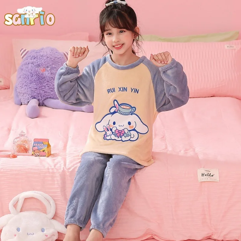 

Miniso Sanrio Hello Kitty Kuromi Cinnamoroll My Melody Children Winter Pajamas Casual Coral Plush Round Neck Cartoon Pajamas