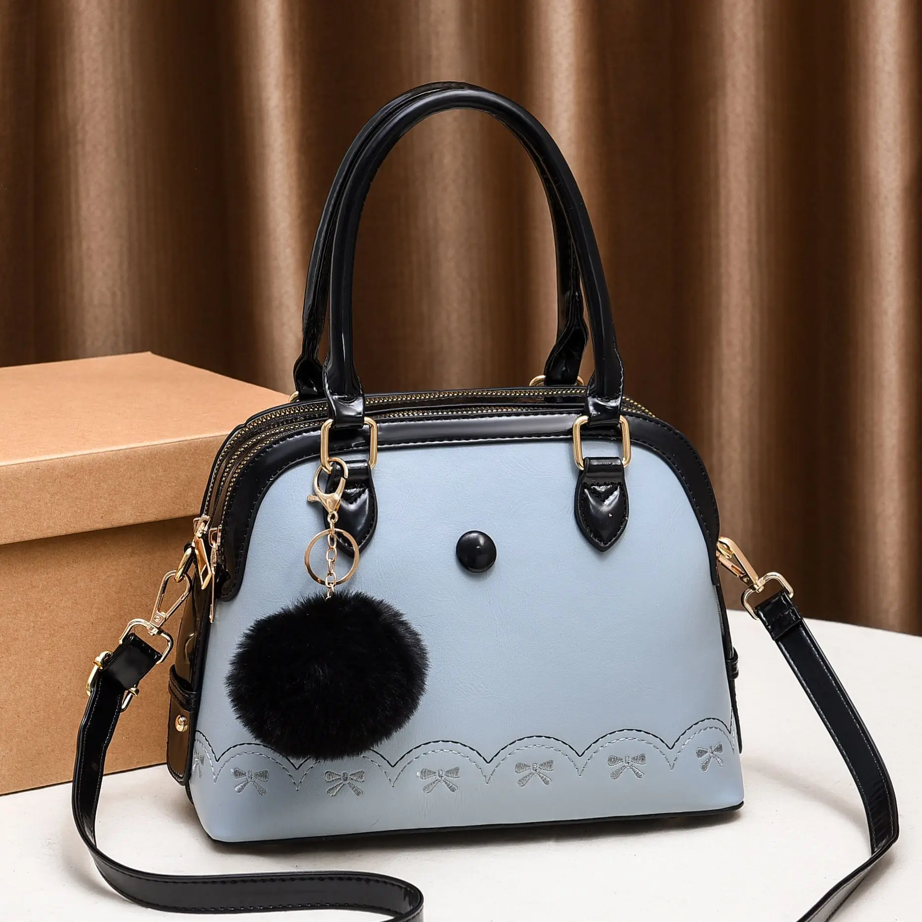 New Simple Three-zipper Slung One-shoulder Large-capacity Fashion Pu Handbag Crossbody Bags for Women