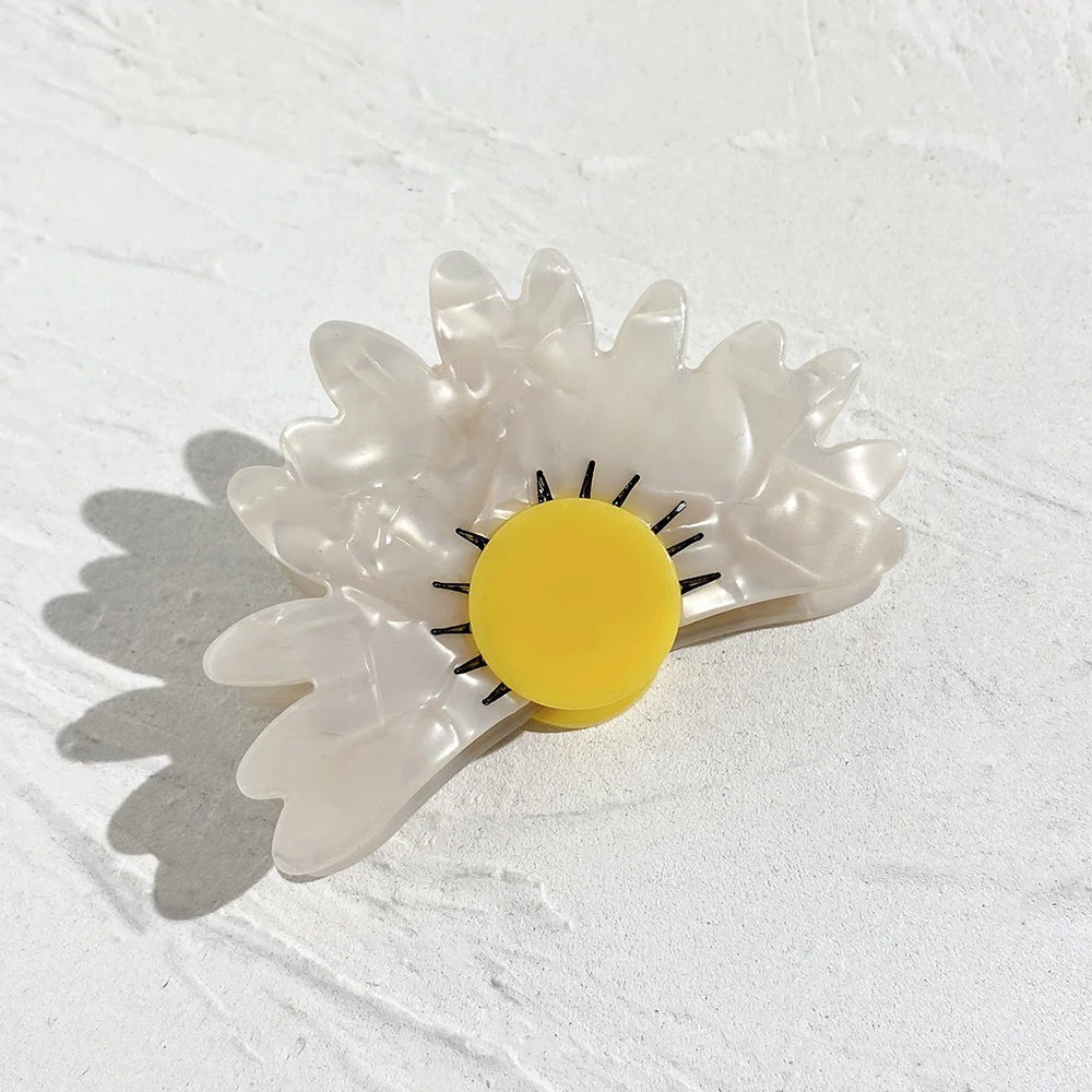 AENSOA Haarschmuck mit Regenbogen-Wolkenmuster für Frauen, schickes Liebesbrief-Design, mit kubischem Zirkon gefüllt, kreativer Acryl-Kopfschmuck – Detail 13