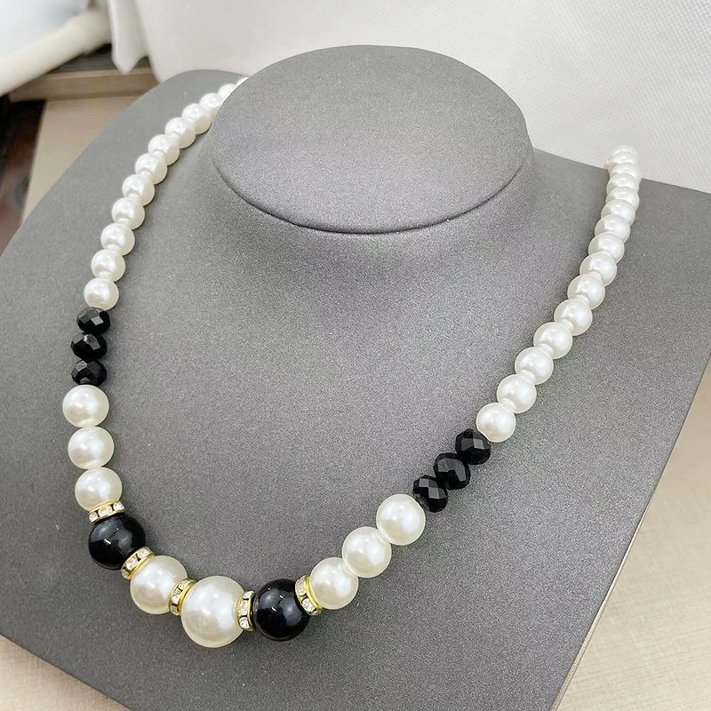 Fnaf 2 Rupee Item Portachiavi Madre Bambini Collane Anime Collana Di Cristallo Di Perle Mancuernas Collares Para Mujer Gioielli Da Sposa