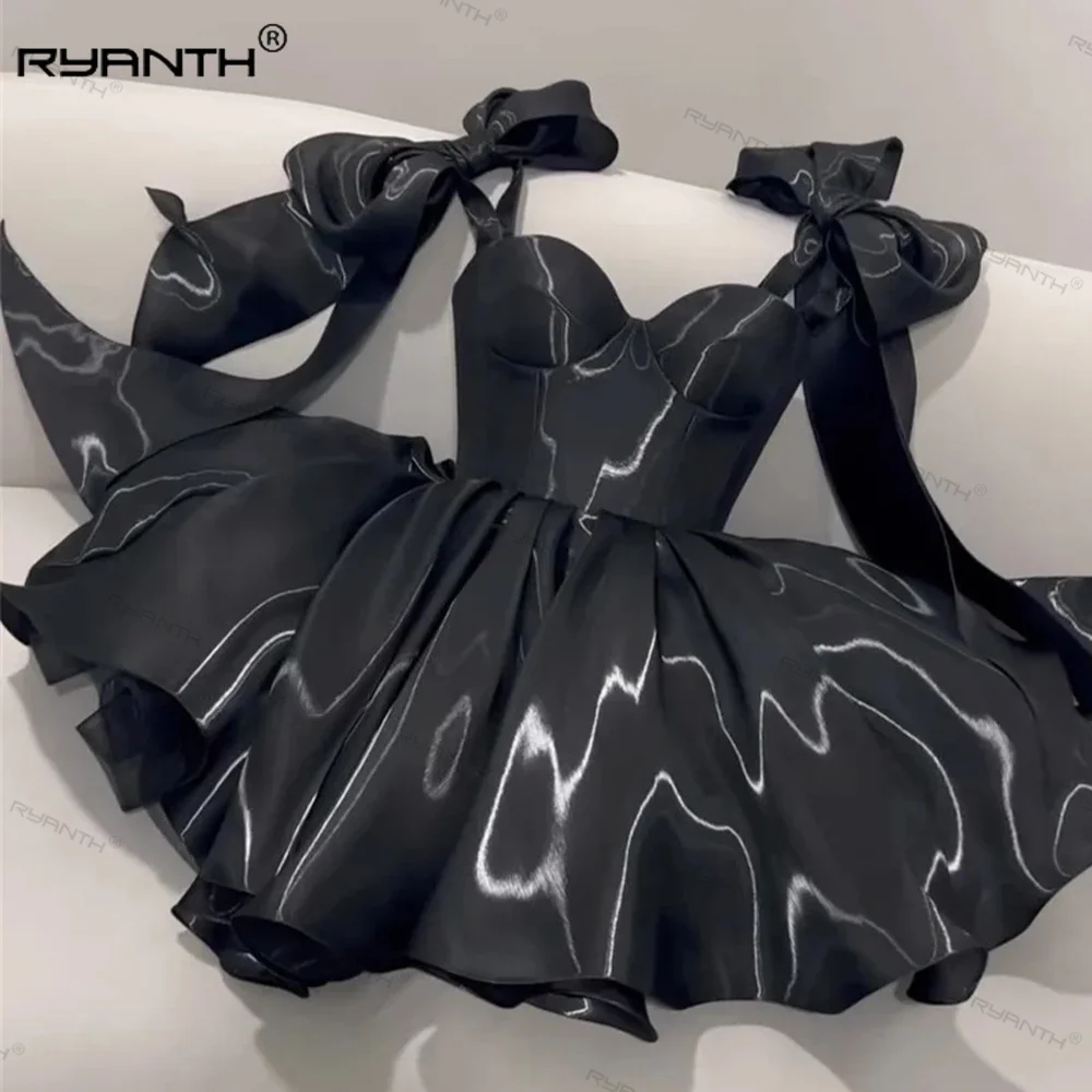 

Ryanth Mini Homecoming Dresses Short Black A-Line Evening Dress Booma Sweetheart Sleeveless Bow Birthday Party Formal Prom Gowns