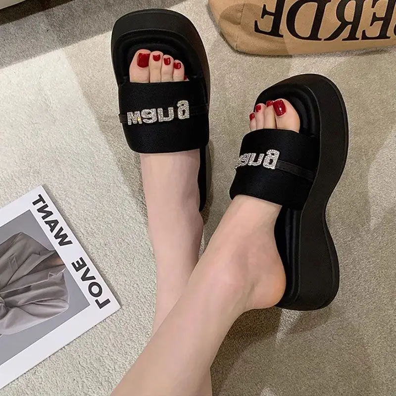 Summer Slippers Women Wear Summer Black Thick Soled Flip-flops Beach Sandals Wedge Heels Increase Sandals Women's Shoes
