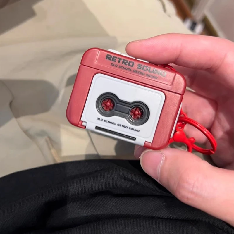 Retro Tape Recorder Keychain Mini Portable Fun Music Box With Sound Decompression Ornament Handbags Pendant Valentine's Day Gift