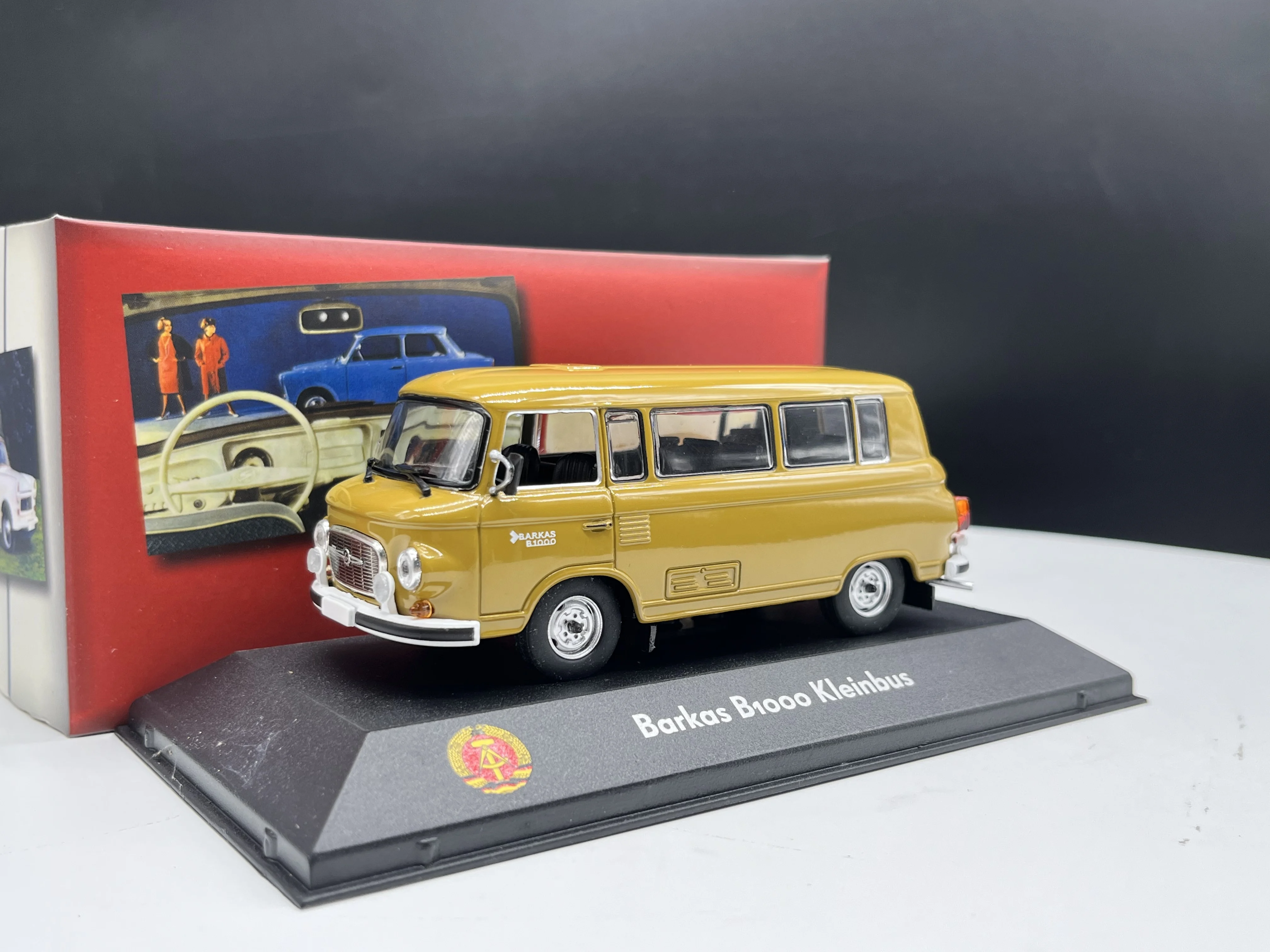 BALKAS バルカス B1000 1/43 新品未使用 シュコー 1/43 バルカス B1000 バン 1965 + トレーラー バイク2