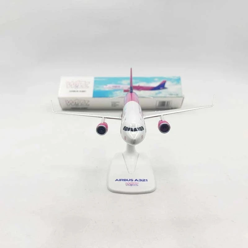 1/200 Scale WIZZ AIR A321 Aircraft Model Toy with Base