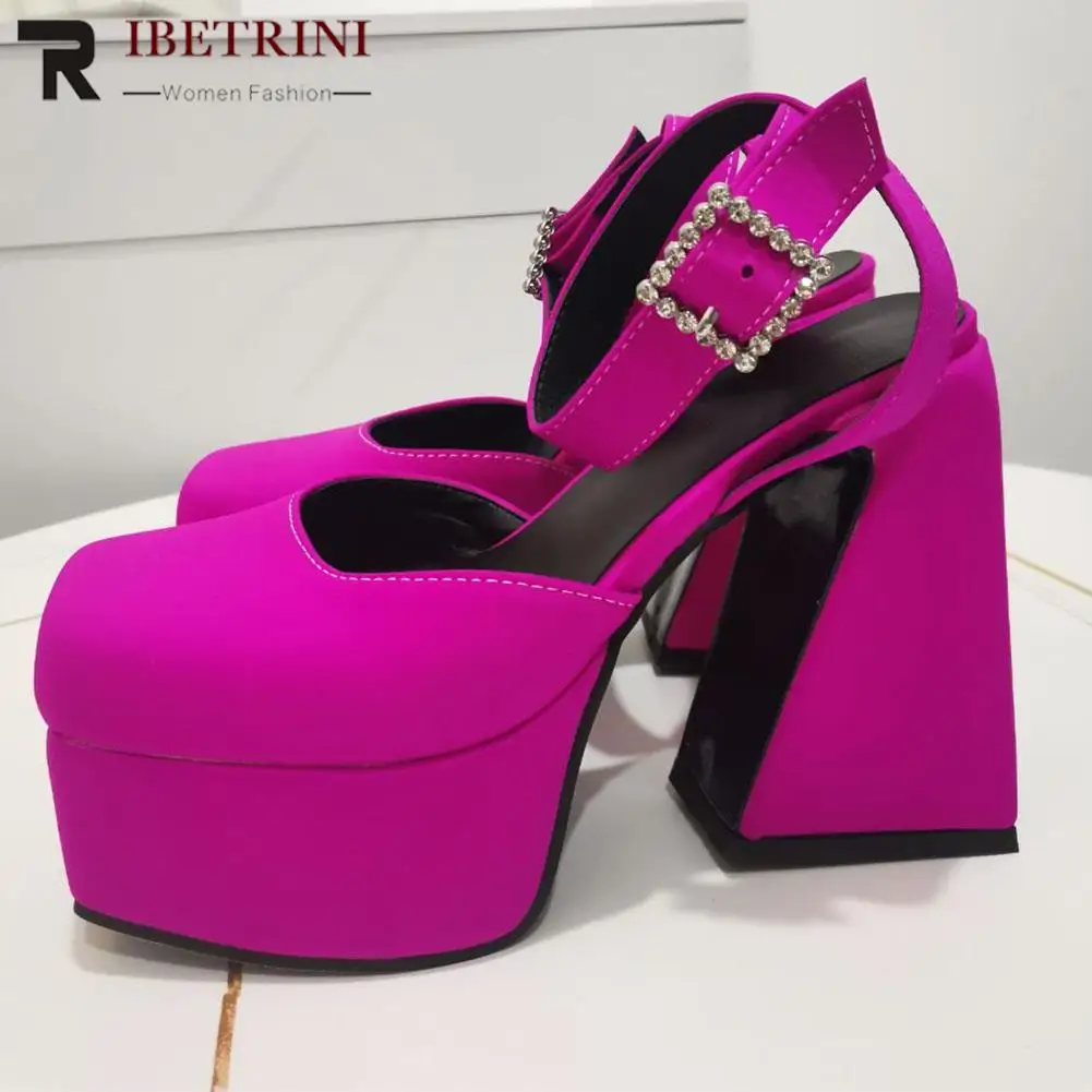 square toe platform heels