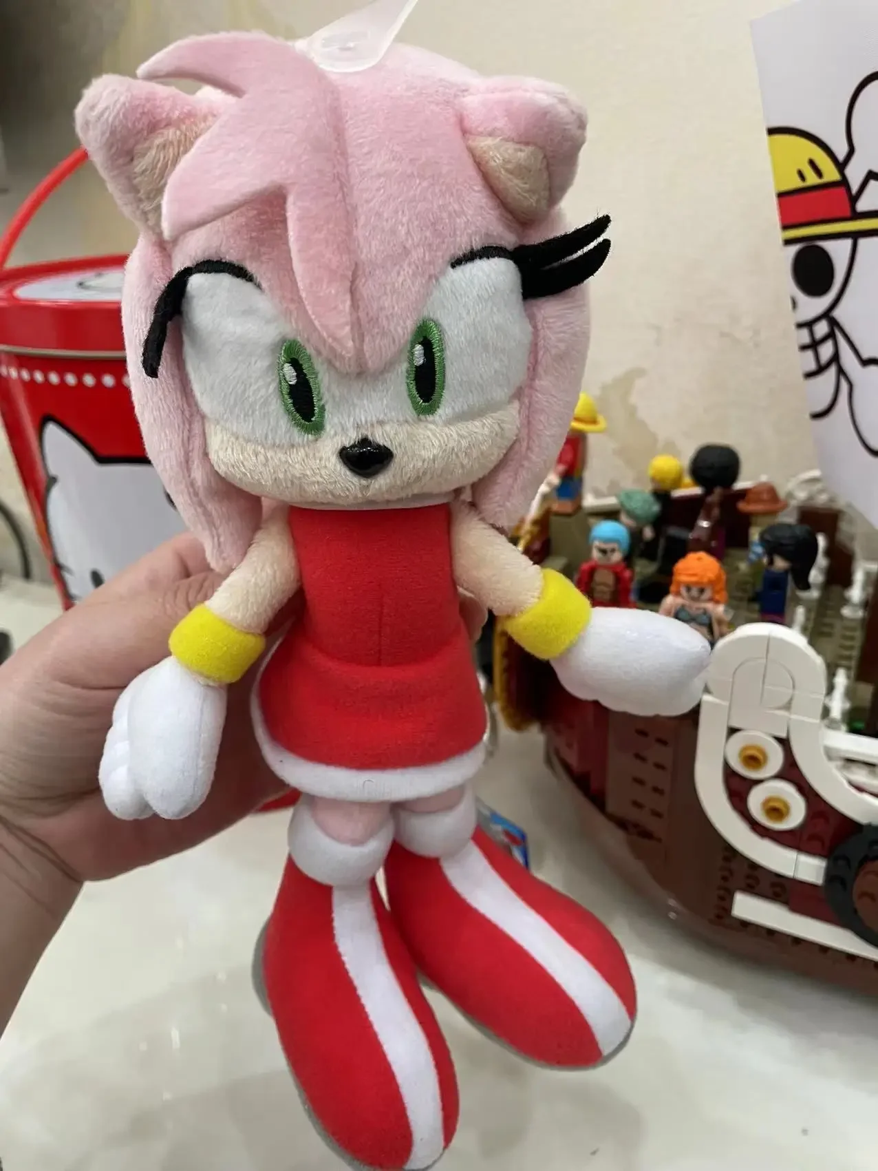 thumbnail image 1 of 2023 20CM Nuevo juguete de peluche japonés rosa Amy rose Black Shadow Yellow Double Tails Linda muñeca de dibujos animados para niñas Regalos de cumpleaños y Navidad, 1 of 5