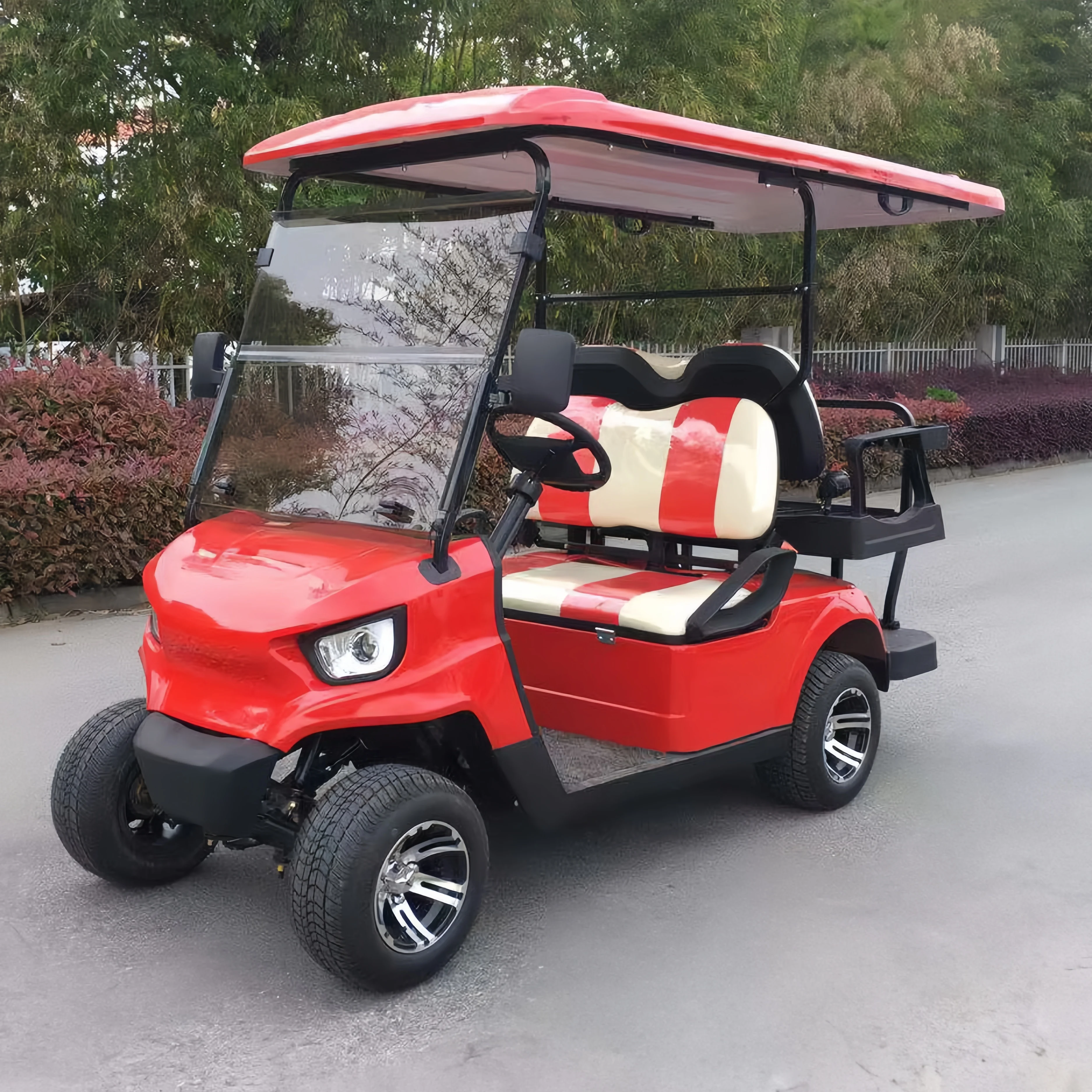 4+2 Seaters Electric Golf Cart Low Speed Offroad Electric Vehicle Club Cart Street Legal Golf