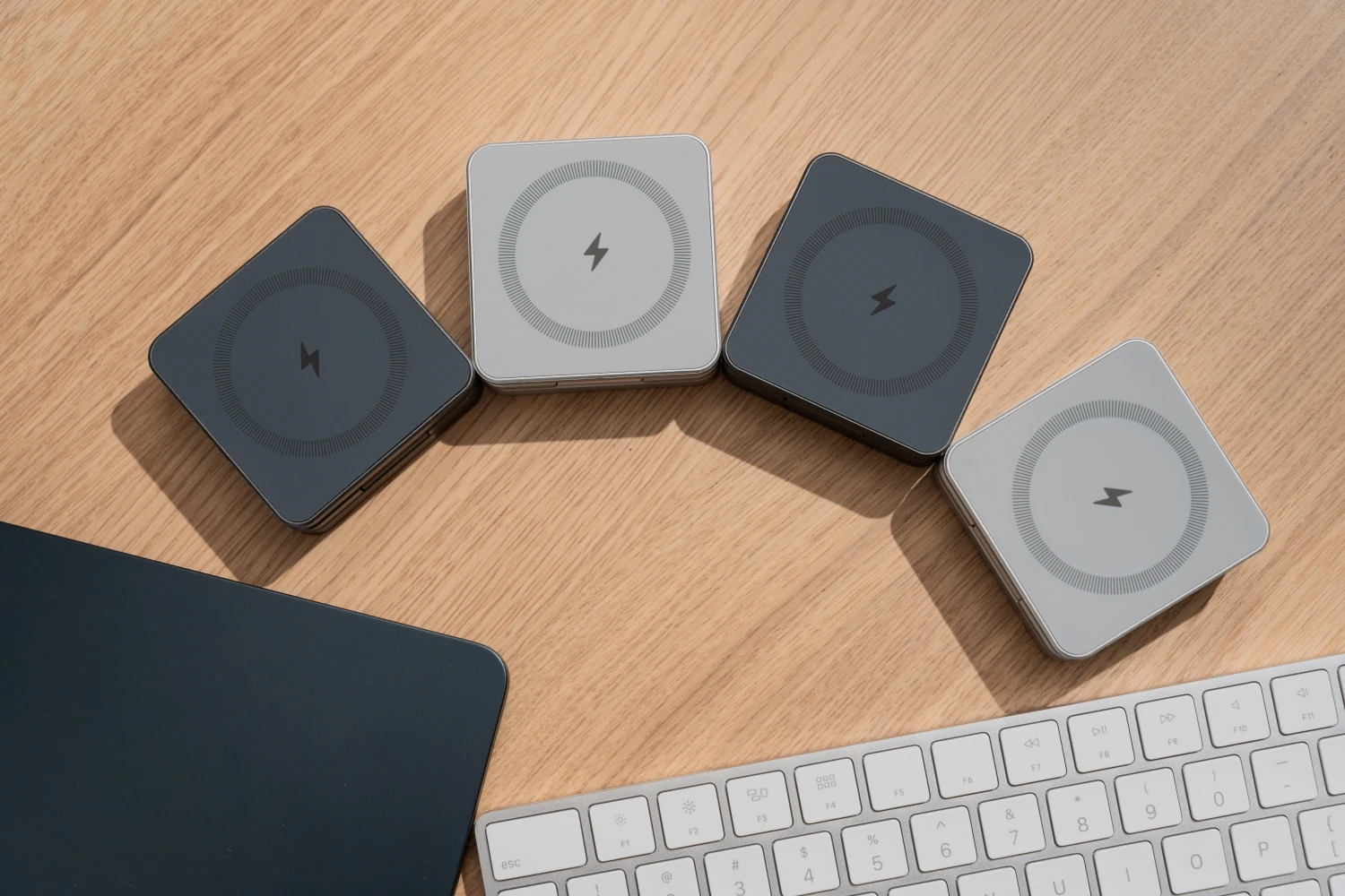 3 In 1 Foldable Magnetic Wireless Stand For IPhone 16 15 14 13 Pro/Max/Plus 3/2 Station Dock Fast Charger Holder_voghion.com