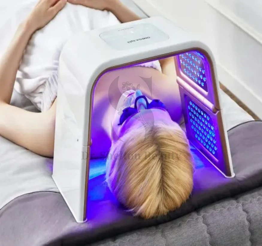 CE Approved LED Beauty Machine OMEGA Light Red Light Therapy 4 Colors and IR Treatment Case