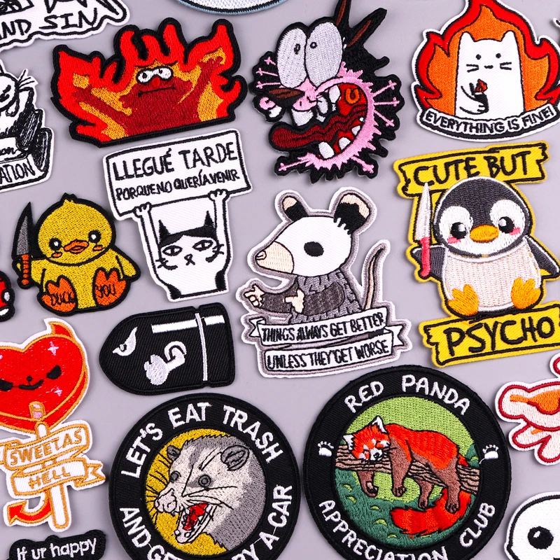 Tier Katze Possum Fuchs Patch Cartoon Stickerei Patch Eisen auf Patches für Kleidung thermoadhäsive Patches auf Kleidung Nähen Abzeichen