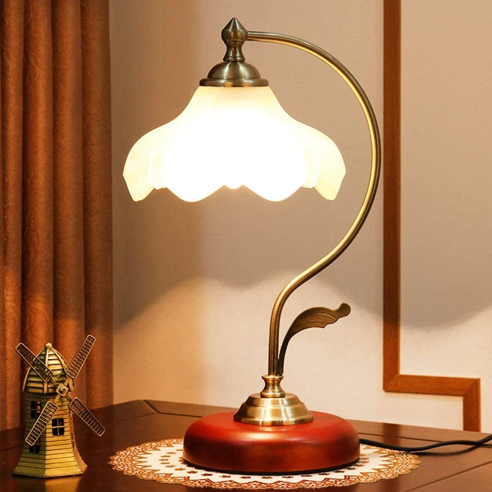 uitgehongerd hoofdonderwijzer team Retro Rustieke Tafellamp Vintage Lotus Glas Lampenkap Handgemaakte Houten  Base Antiek Leuke Bureaulamp Voor Slaapkamer Nachtkastje Nachtkastje| Tafellampen| - AliExpress