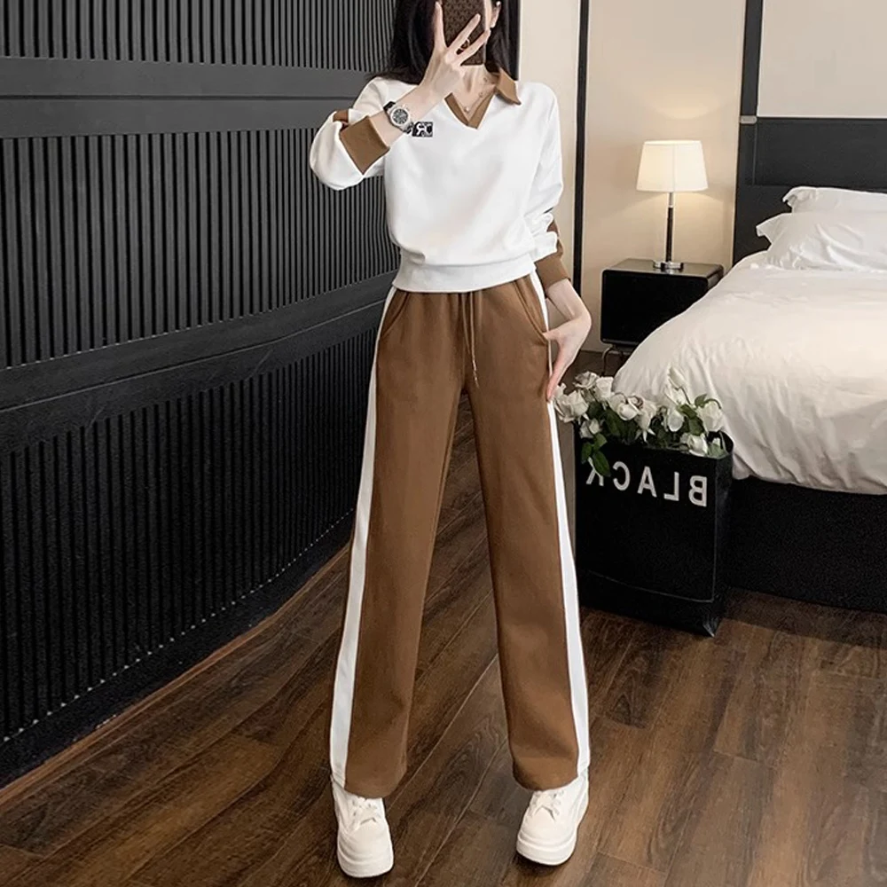 

Contrast Color Lapel Long Sleeved Sports Set for Women in Spring and Autumn Casual Loose Fitting wide Leg Pants Two-Piece Set