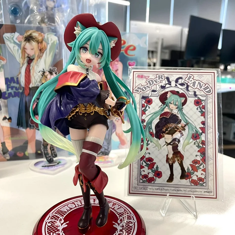 Hatsune Miku Anime Figure - Kawaii Decorative Collectible Ornament