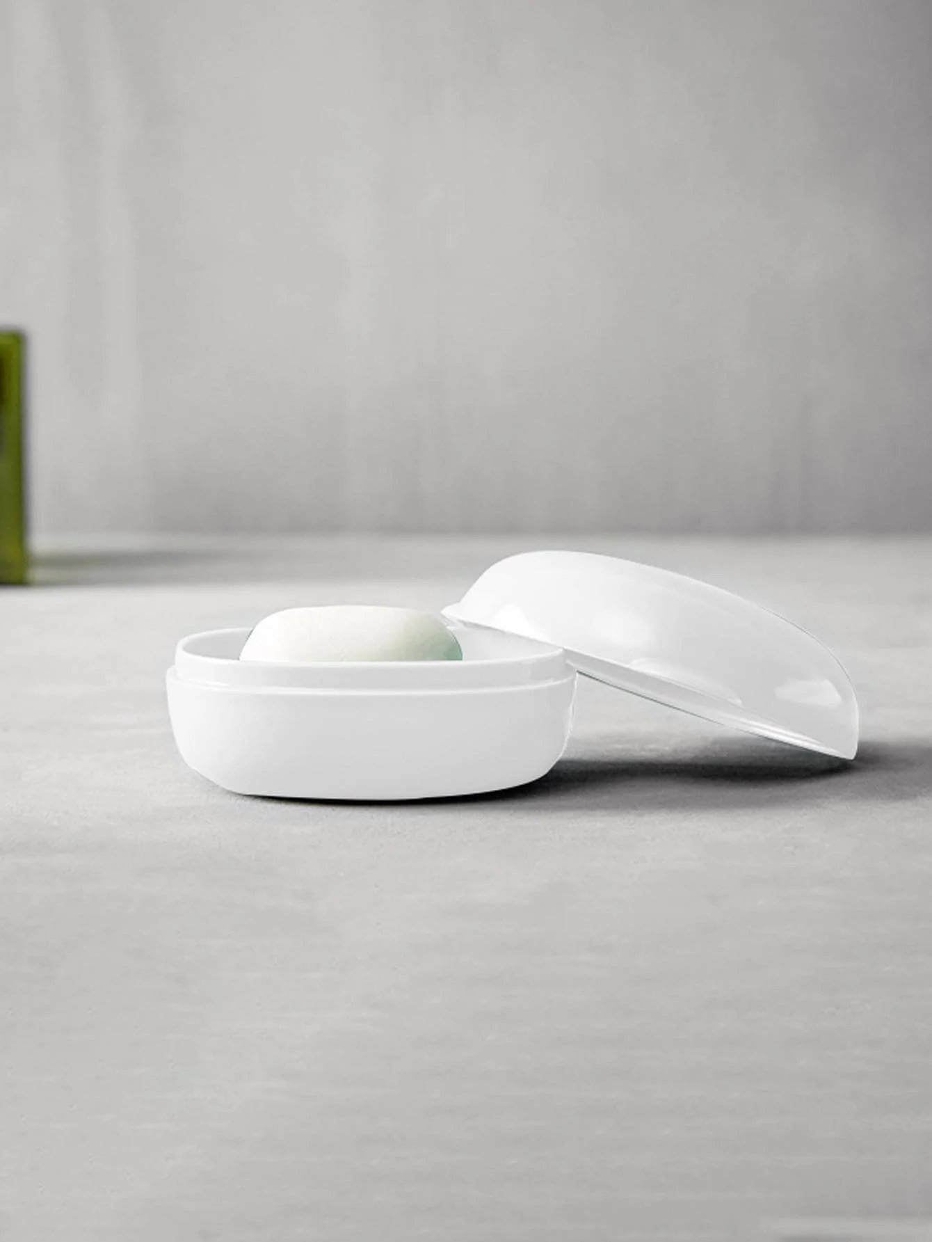 1pc-soap box soap box with lid bubble bear travel portable soap box creative drain soap box