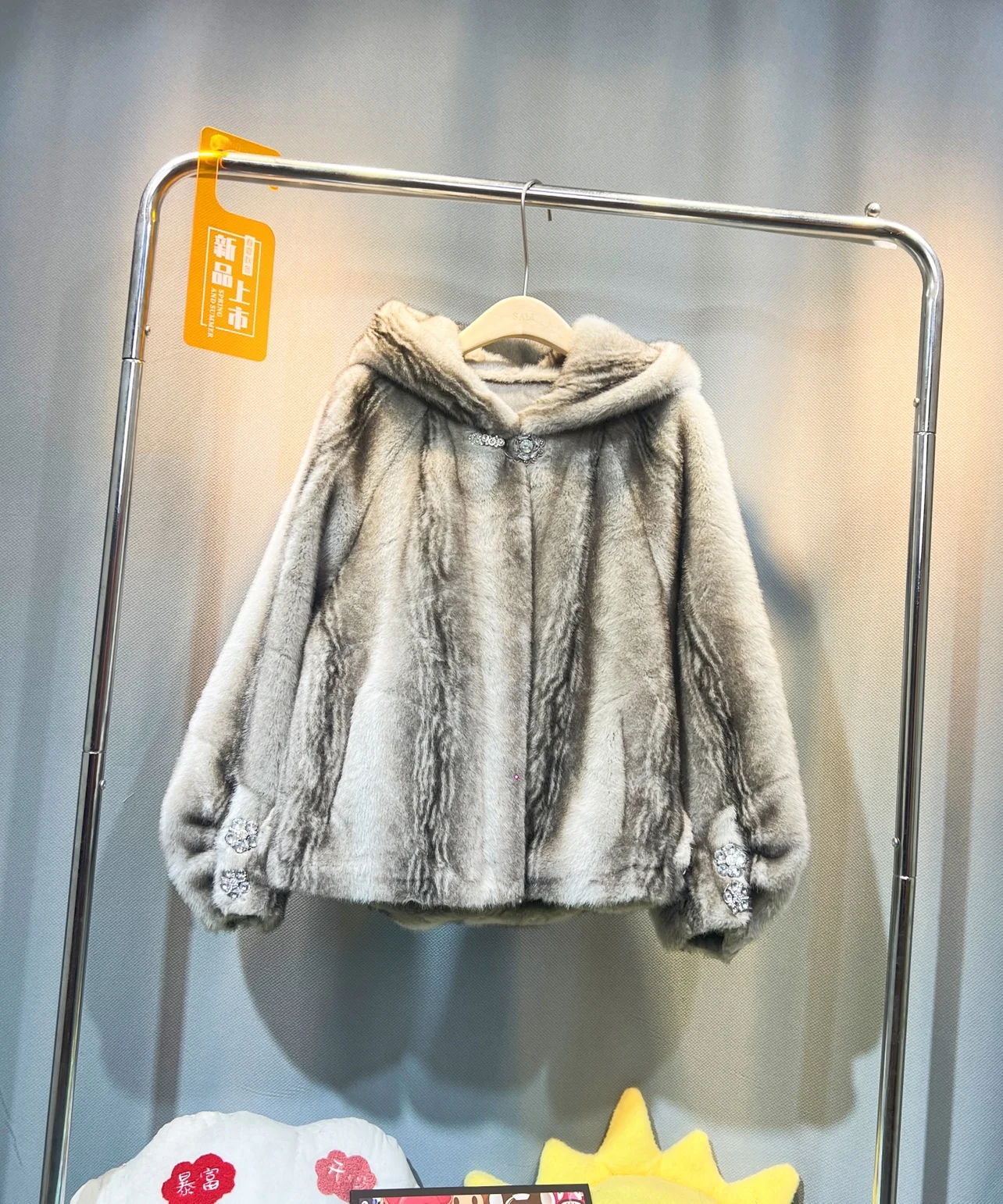 

Colorblock Keep Warm Winter Fur Overcoat for Women Hooded Water Diamond Buckle Loose Long Sleeve Imitation Fur Jacket Coat