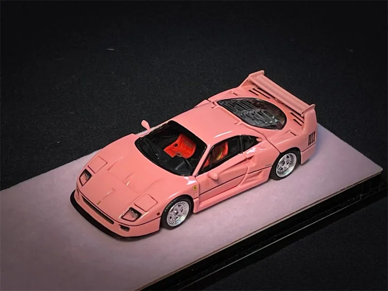 

Модель автомобиля под давлением PGM 1:64 F40 LM Pink Ordinary /Luxury Limited999