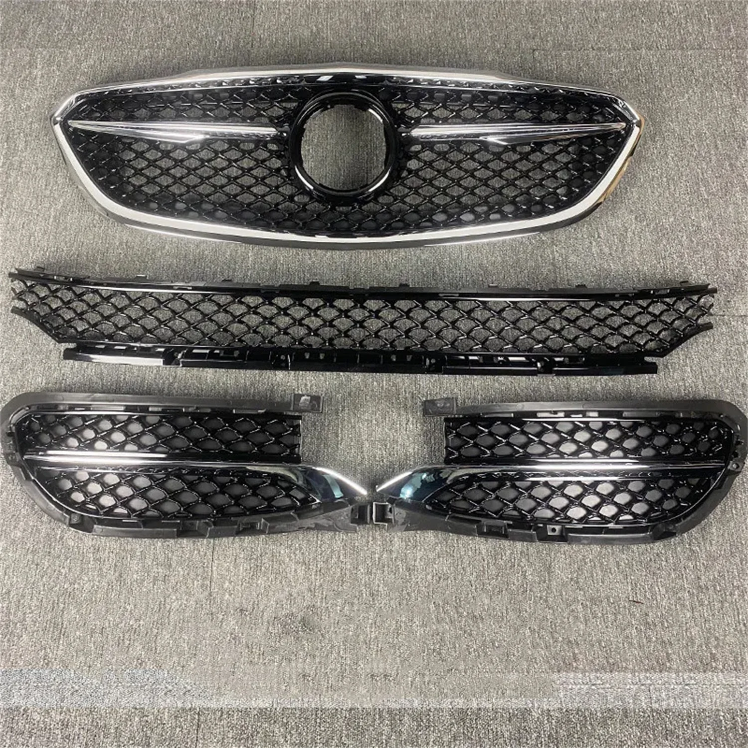 

Car Front Bumper Radiator Mesh Grill down Grille Racing Grills for Buick LaCrosse Avenir 2016-2018
