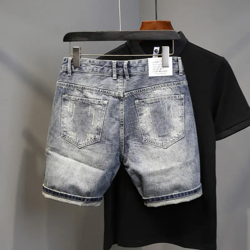 Men Jeans Korean Luxury Clothing Men's Summer Denim Knee Length Shorts Fashion Designer Ripped Hole Cowboy Korean Slim Short Pants