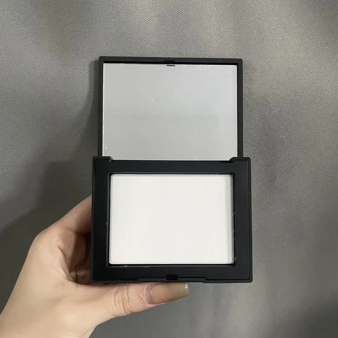 

High Quality New Light Reflecting Setting Powder Makeup Pressed Powder