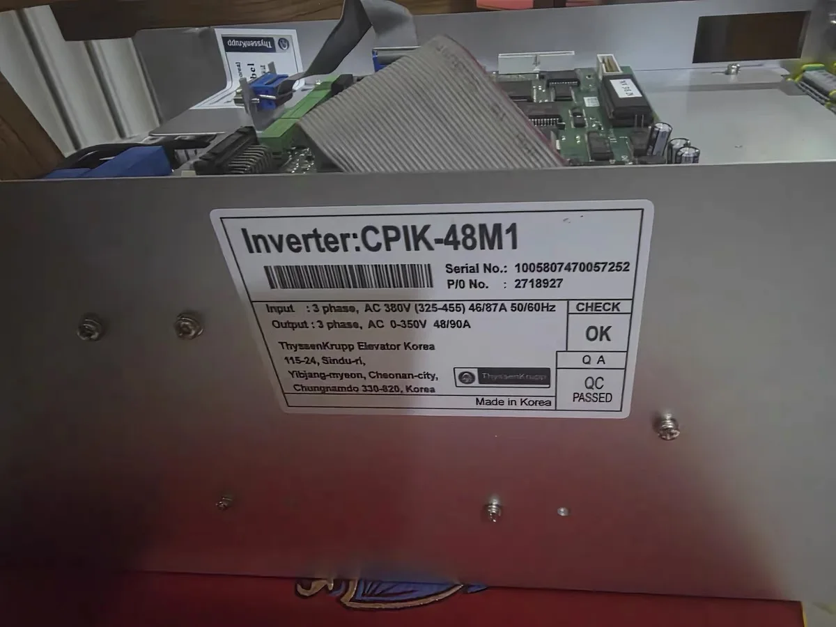 Per la serie CPI/CPIK, garantisce un funzionamento sicuro, sostituzione originale dell'inverter Thyssen per ascensori, componente originale - immagine 5