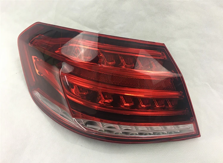 

China Brand New Genuine Figzero Inside Outside Rear Bumper Brake Light Assembly For Mercedes Benz E W212 E200 E260 E300 E320