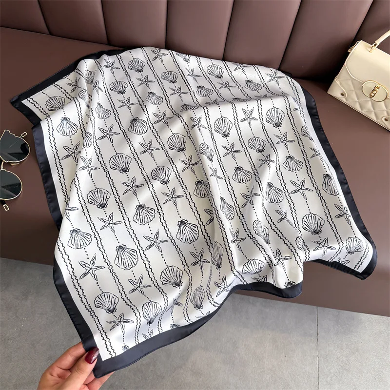 Sciarpa stampata con conchiglia di sale marino da 68 cm Sciarpa da donna in fibra di poliestere autunno e inverno Scialle caldo alla moda e versatile 5