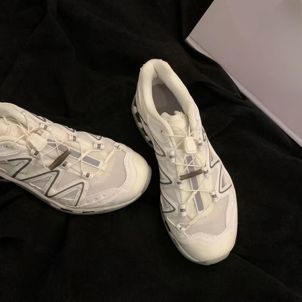 Retro Outdoor Mountaineering Breathable Sports Shoes Women's Casual Running Shoes Elevated Thick Sole Shoes