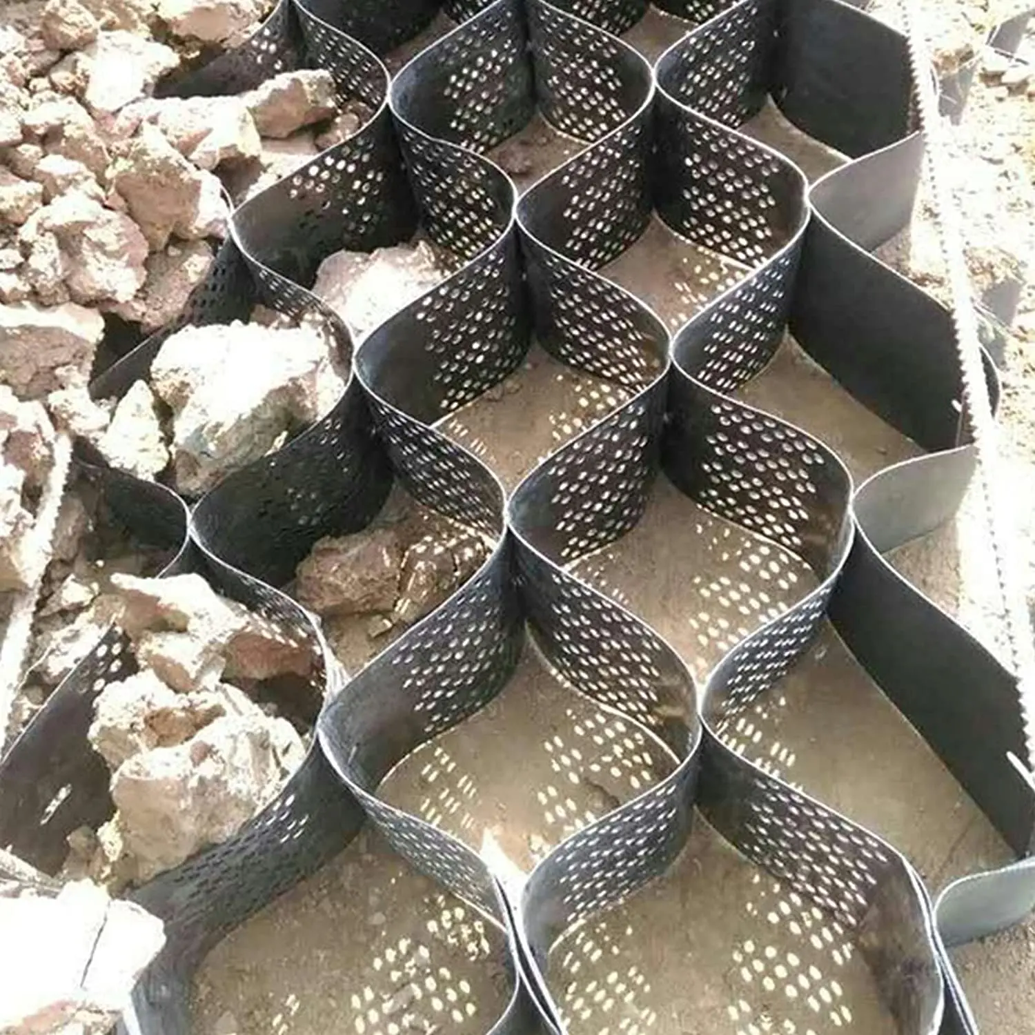 HDPE Honeycomb Geocell Permeable Pavers 2" Thick Ground Paver Geocell Grid Paver 8.2&prime;*13.1&prime; Gravel Grid Home Garden
