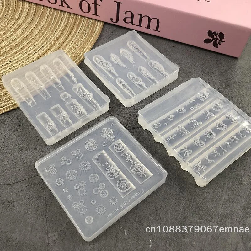 [ZS]1개 귀여운 나비 날개 실리콘 네일 몰드 재사용 가능 템플릿 스탬핑 3D DIY 디자인 네일 아트 부품 장식 도구