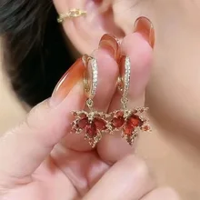  Korea New Red Maple Leaf Simple Earrings Fashion Temperament Joker Earrings Women's Jewelry 