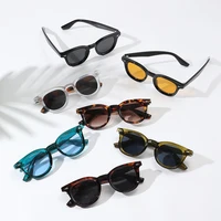 SO & EI mode lunettes de soleil ovales femmes rétro Rivets bleu vert nuances UV400 hommes tendance lunettes de soleil 4