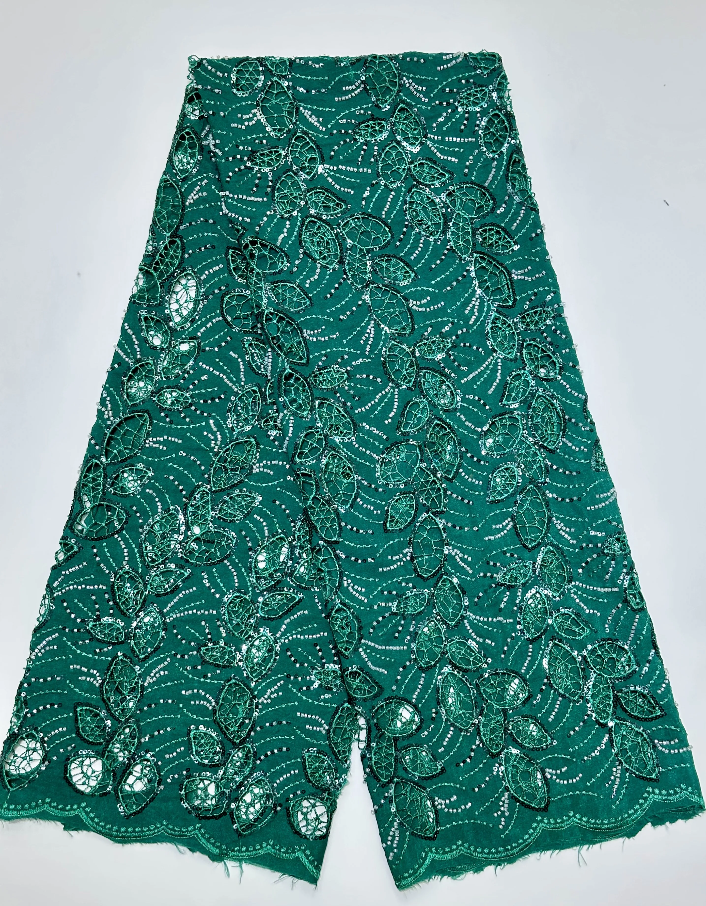 

Green bead tube embroidery, customizable in any color, high-quality African lace, new 2024, suitable for wedding dresses etc