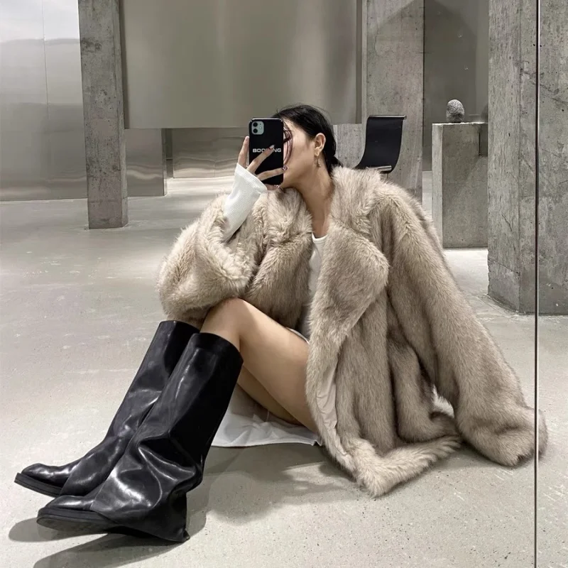 2025 Moda Inverno Donna Pelliccia Jacker Ragazze Cappotto di pelliccia sintetica oversize Spessore Capispalla caldo Soffici abiti in pelliccia di volpe sintetica 2