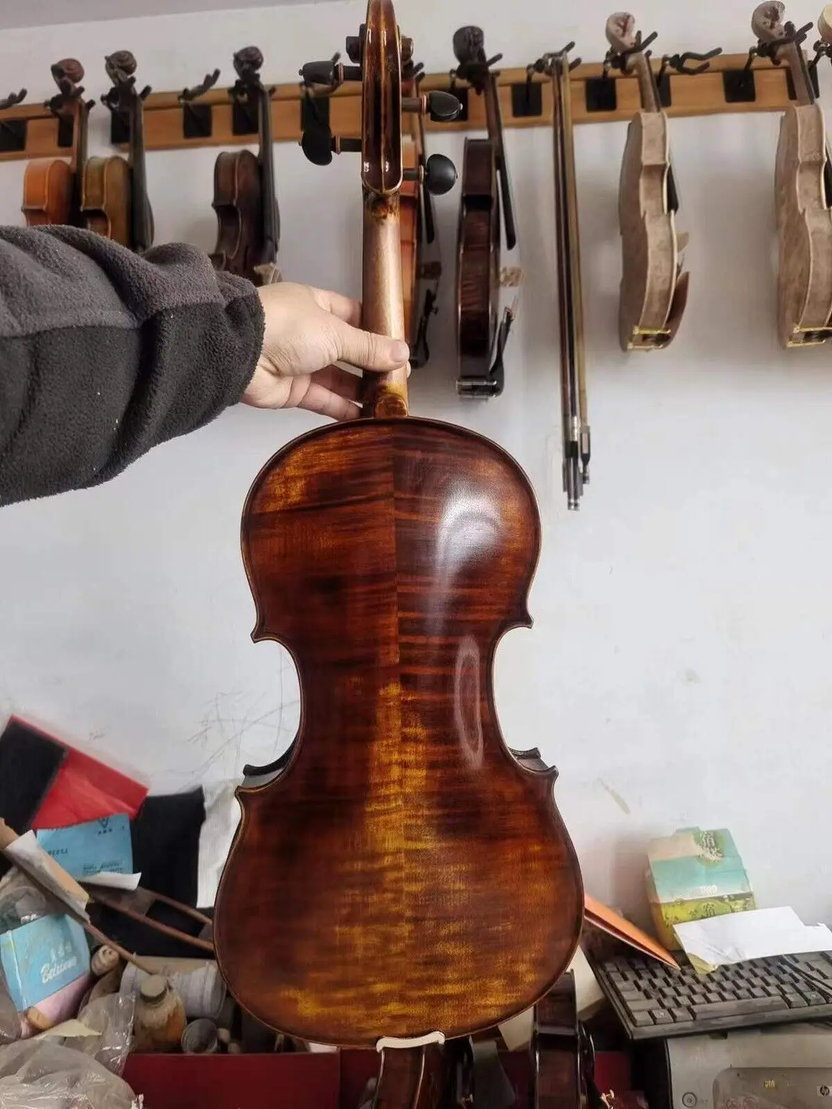 

Master Viola 16.5” Solid flamed maple back spruce top hand made nice sound