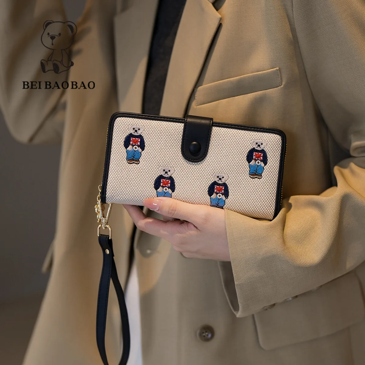 Long blue sweatshirt bear