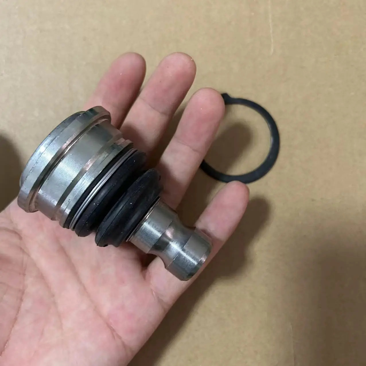 BrandNewGenuineFrontLowerSuspensionBallJoint545302B000ForKIASorento20112013Hyundai