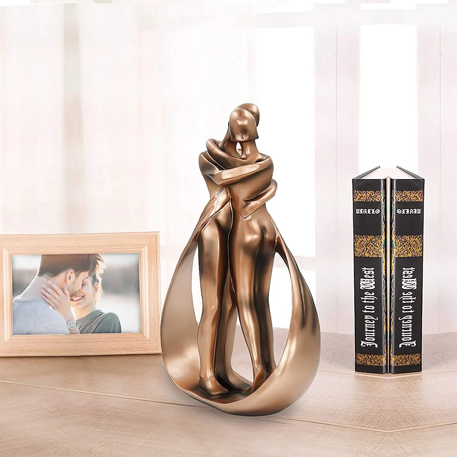

Home Decorations Couples Hug And Kiss Resin Home Desktop Ornaments Home Accessories Living Room Decoration Resin Charms 2023