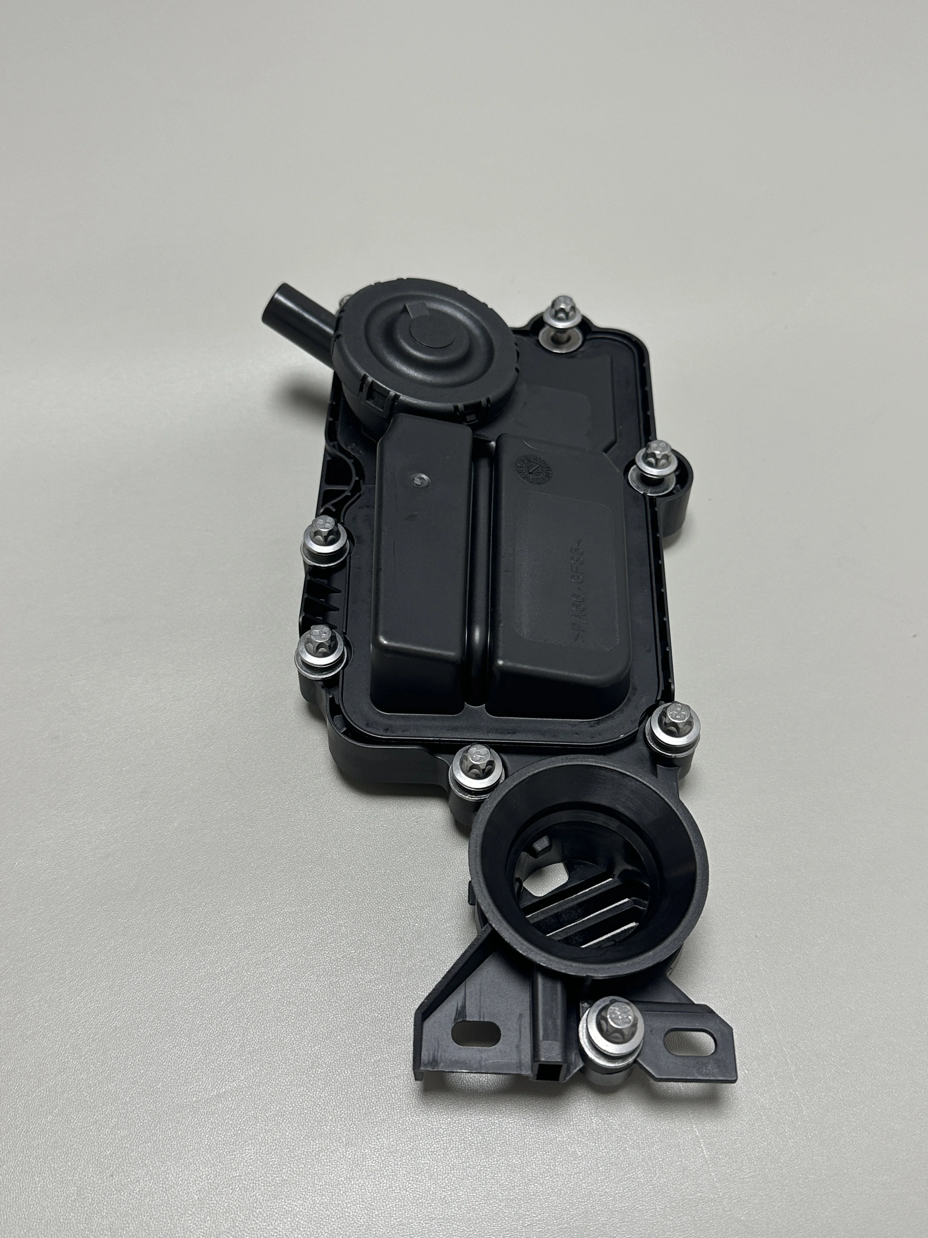 せ 31480754 Exhaust valve Crankcase ventilated oil cover Valve