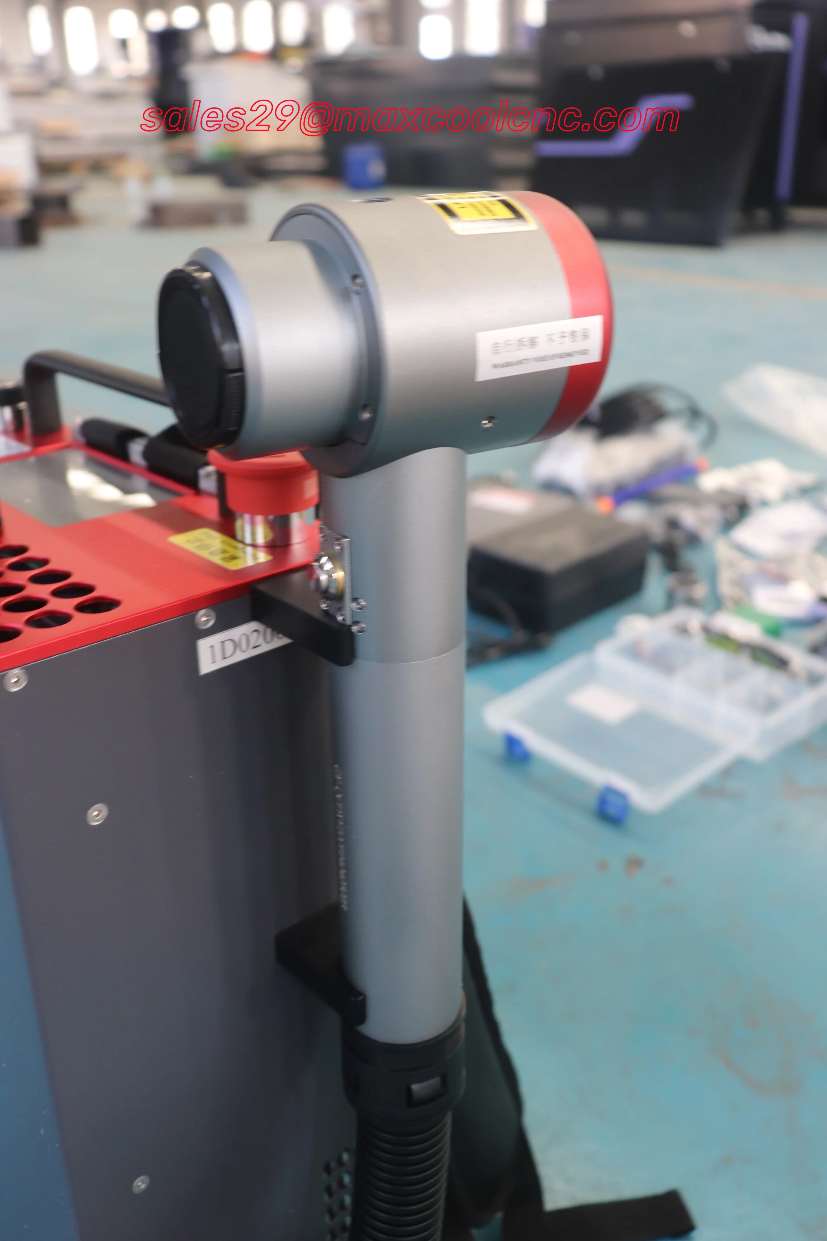 CE FDA CNC Laser cleaning tools Maxcool Factory sale laser cleaner Fast delivery 100W Light Laser cleaning machines 5