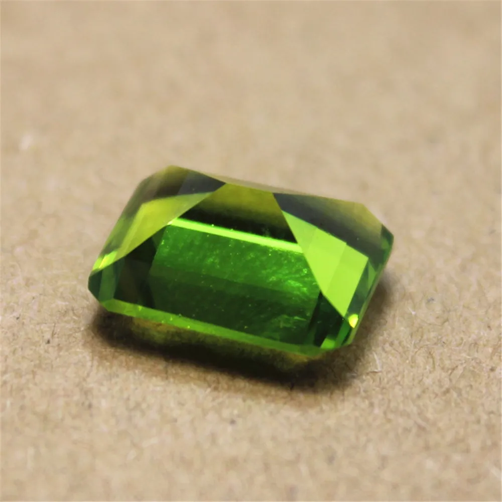 ペリドット レクタングル ファセットカット エメラルドカット