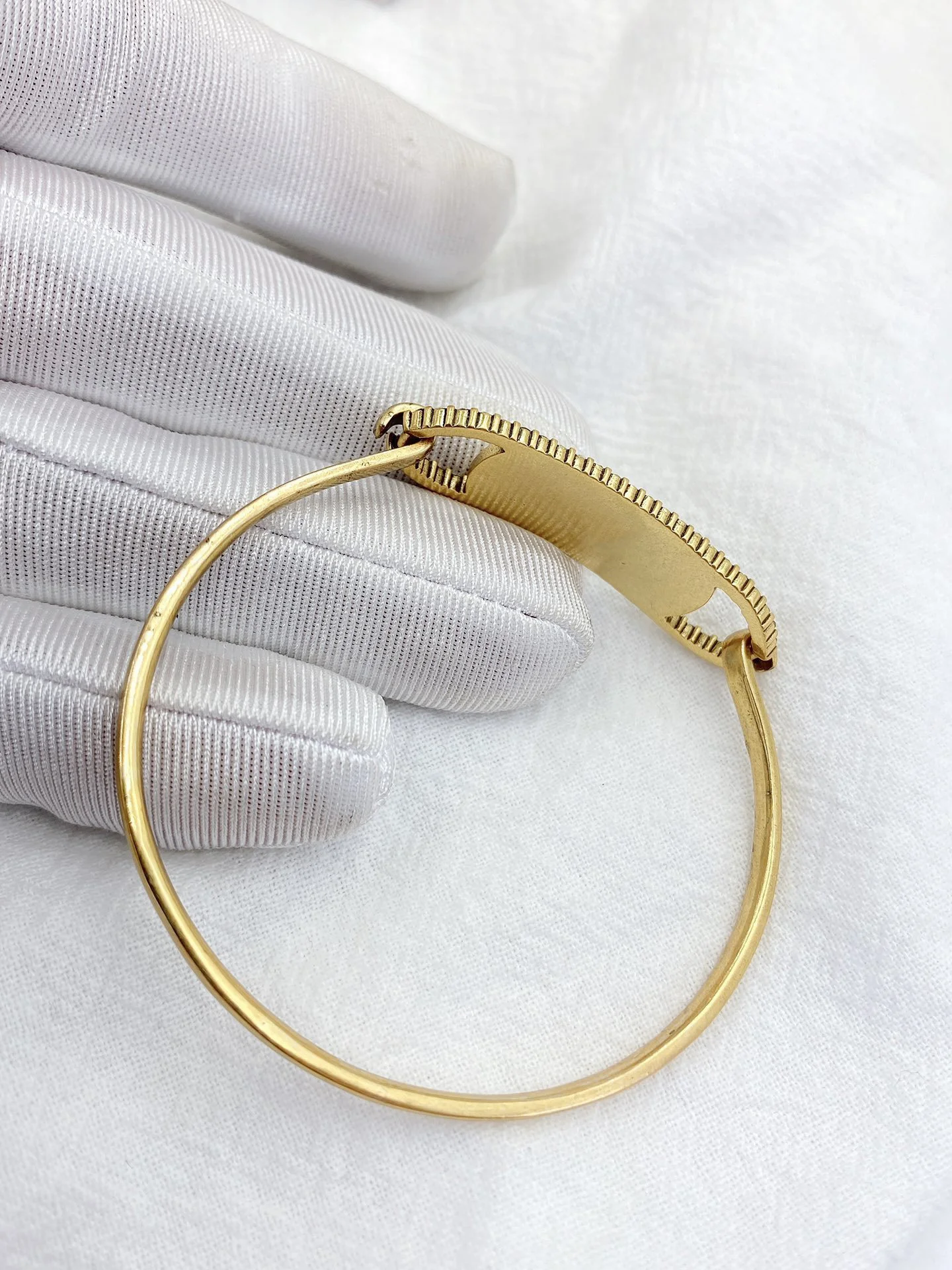 2022 Hot Top Brand 2022 Popular Brand Oval Letter Bracelet Simple And Generous Fashion Versatile Banquet ExquisiteJewellery