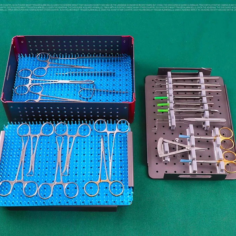Рисунок 4 - Оборудование для придания формы глазам
