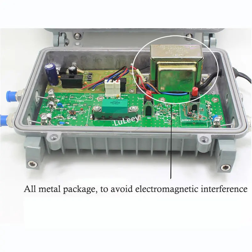 Amplificatore da costruzione CATV amplificatore di linea del tronco del segnale TV ad alta potenza 7530 mz1 7530mb AC176 ~ 264V spina di alimentazione americana